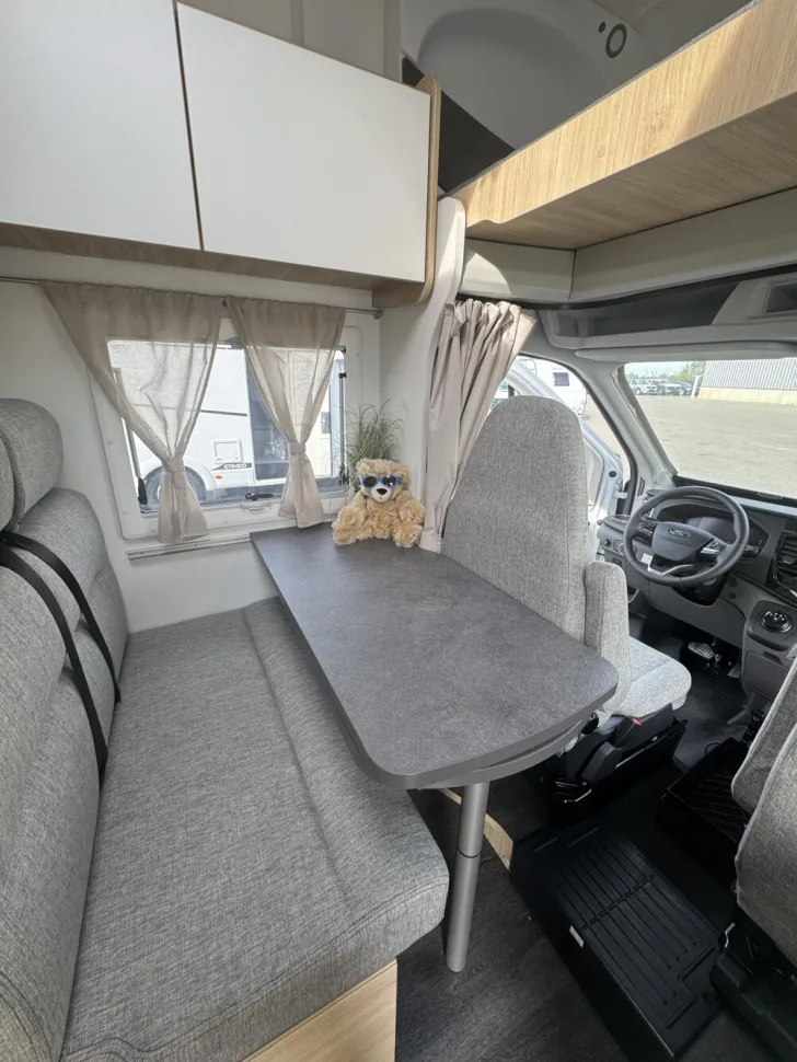 Fahrzeugbild Chausson Alkoven First Line C514 #7