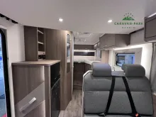 Fahrzeugbild Carado T 338 #9