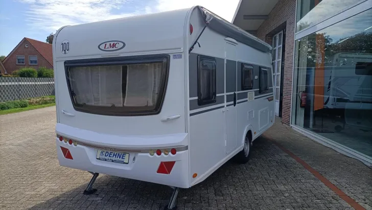 Fahrzeugbild LMC Style 450E #6