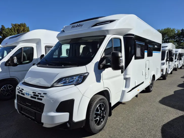 Fahrzeugbild Hobby OnTour T 700 F Rückfahrkamera/Markise #3