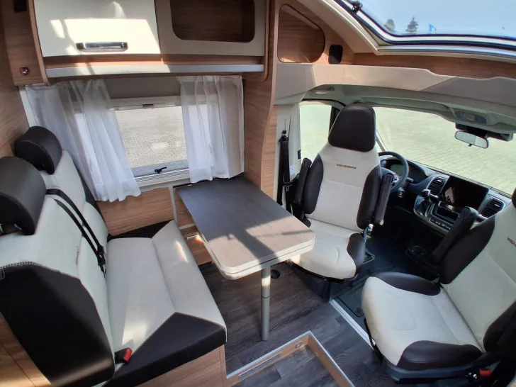 Fahrzeugbild Weinsberg CaraSuite EDITION SPICY 650 MEG Modell 2027 #6
