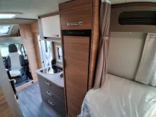 Fahrzeugbild Weinsberg CaraSuite EDITION SPICY 650 MEG Modell 2027 #15