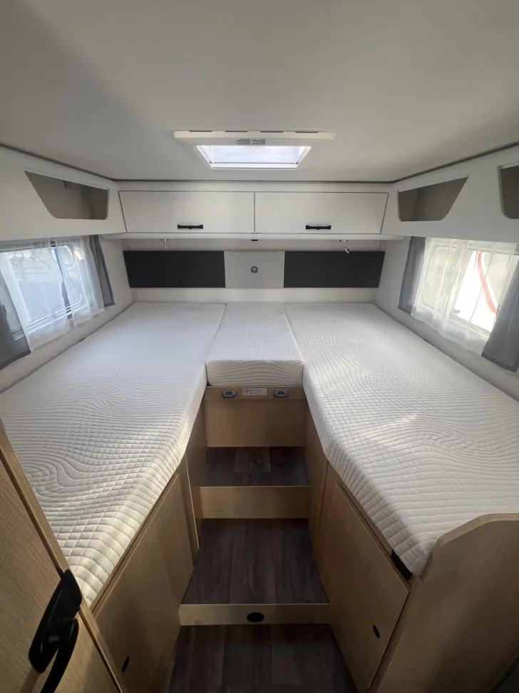 Fahrzeugbild Sunlight Adventure I 68 *Automatik*SAT*NAVI*RFK*Solar* #17