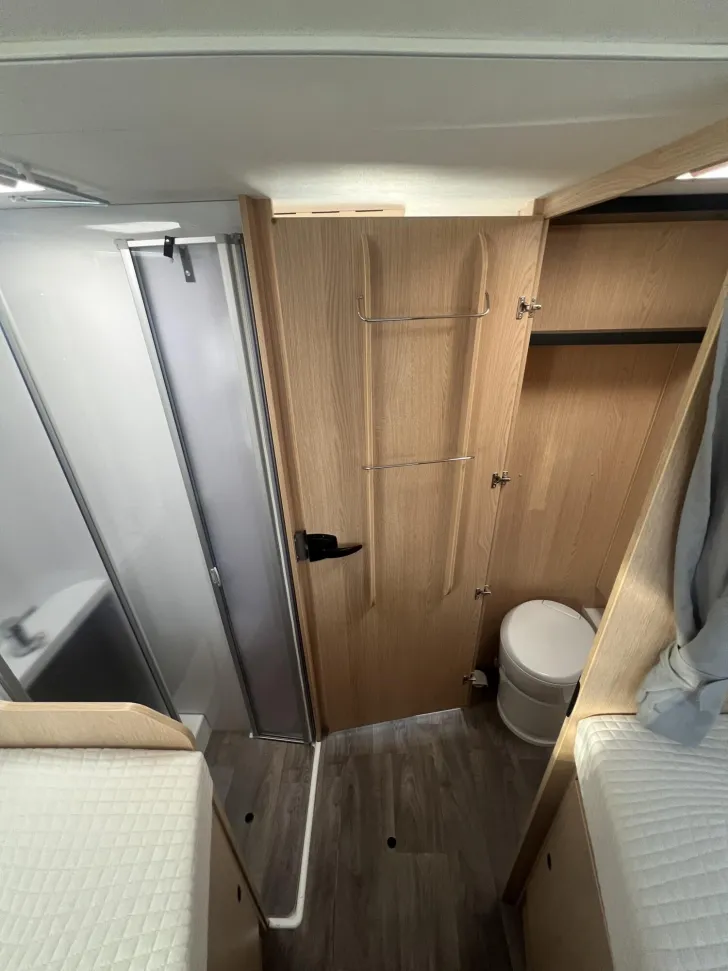 Fahrzeugbild Sunlight Adventure I 68 *Automatik*SAT*NAVI*RFK*Solar* #18