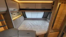 Betten Knaus Südwind 580 QS Black Selection 3 Etagenbett mit Garagentür
