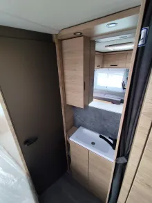 Fahrzeugbild Weinsberg CaraOne 500 FDK 3-fach Etagenbett #12