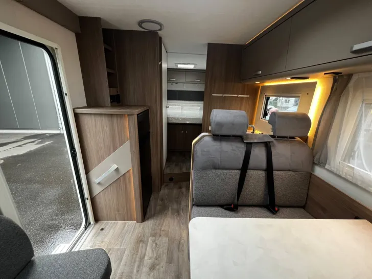 Fahrzeugbild Carado T 449 Edition26 Solar+XEN+NAV+KAM+Assistenz P. #9