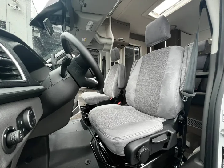 Fahrzeugbild Carado T 449 Edition26 Solar+XEN+NAV+KAM+Assistenz P. #14