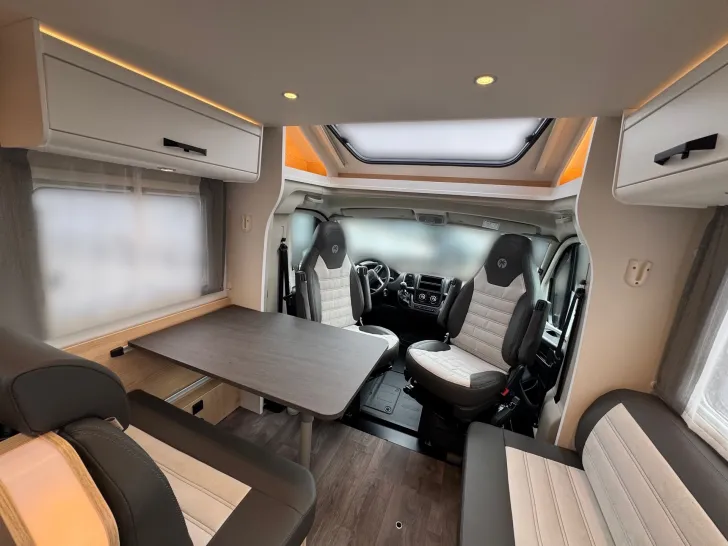 Fahrzeugbild Sunlight T 67 Adventure Edition sie sparen: 6.682.- € #9