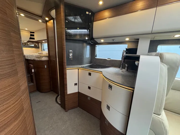 Fahrzeugbild Carthago chic c-line I 4.9 LE L MB*170PS*4,5to. #11