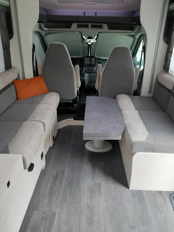 Grundriss Tag Challenger Teilintegriert 270 Graphite Edition