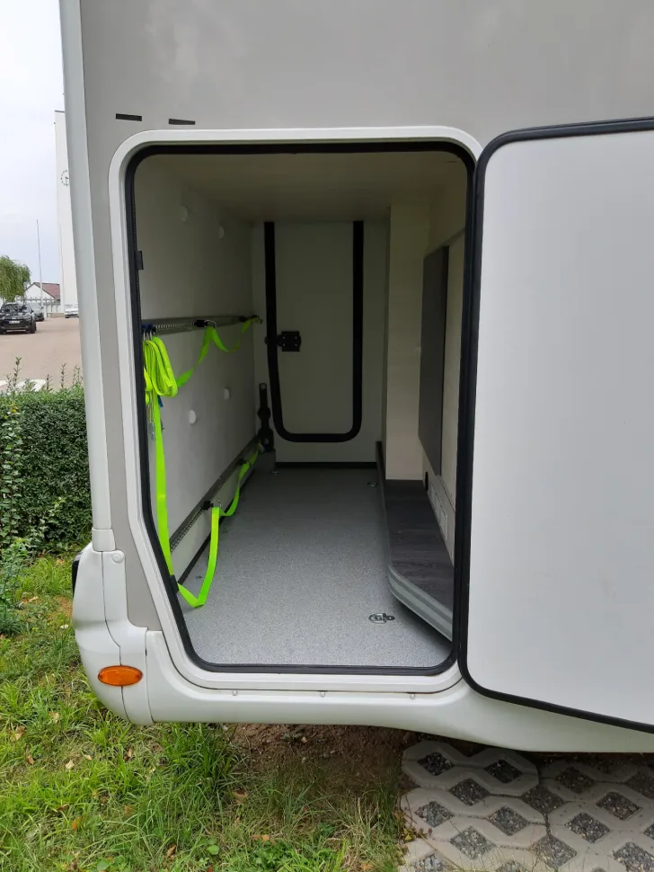 Fahrzeugbild Challenger Teilintegriert 270 Graphite Edition #11