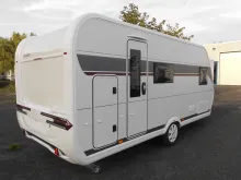 Fahrzeugbild Hobby De Luxe 490 KMF 2027 GARAGE AUTARK uvm+++ #4