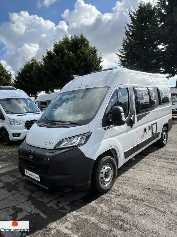 Fahrzeugbild Sunlight Camper Van Cliff 540 Anhängerkupplung #3