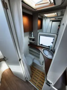 Fahrzeugbild Hymer Eriba Nova 530 Mover, Solar, Combi Heizung #15