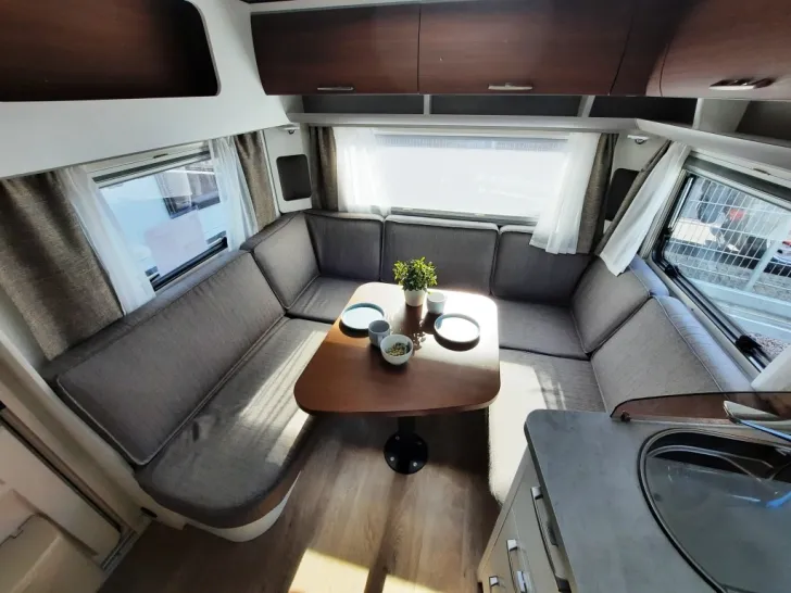 Fahrzeugbild Hymer Eriba Nova 530 Mover, Solar, Combi Heizung #9