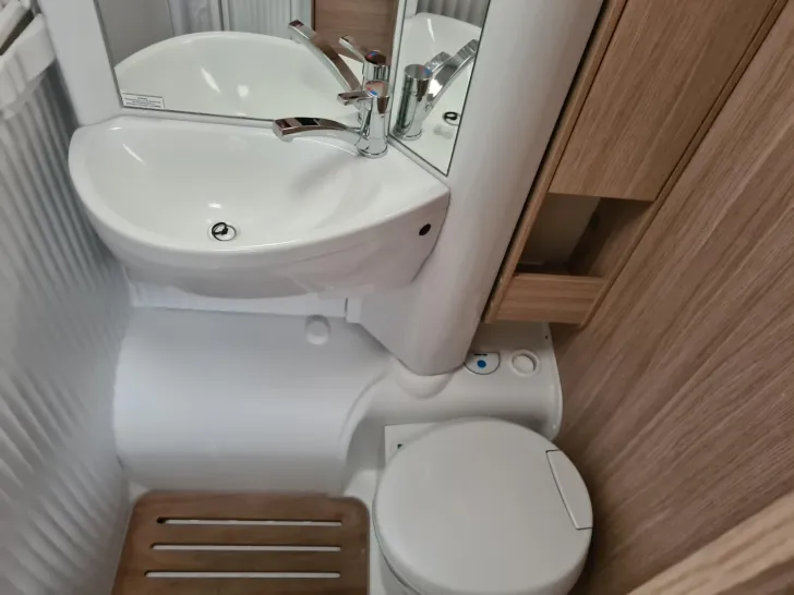Fahrzeugbild LMC Tourer A 690 *6 Personen*3500kg* #11