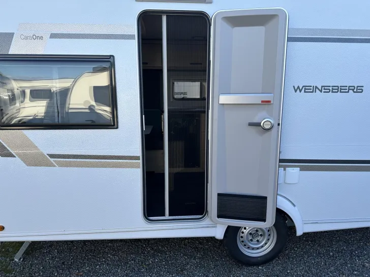 Fahrzeugbild Weinsberg CaraOne 450 FU Steckdosen Plus Paket; Modell 27 #5