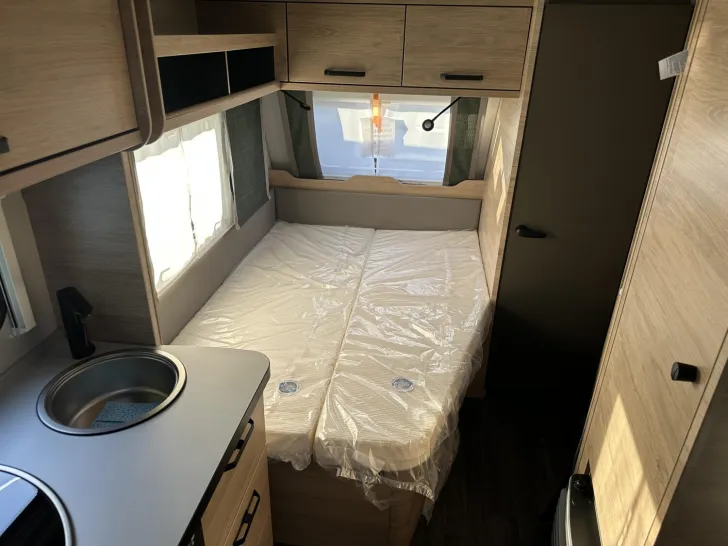 Fahrzeugbild Weinsberg CaraOne 450 FU Steckdosen Plus Paket; Modell 27 #12