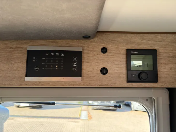 Fahrzeugbild Weinsberg CaraCompact 600 MEG ED. [PEPPER] 20YEARS #28