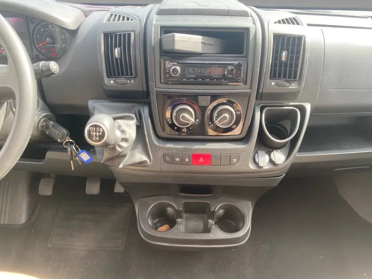 Fahrzeugbild Carado T 337 #7