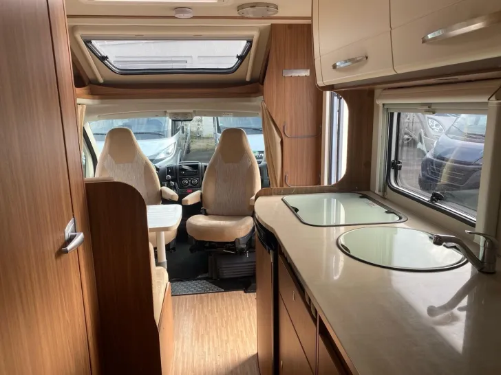 Fahrzeugbild Carado T 337 #15