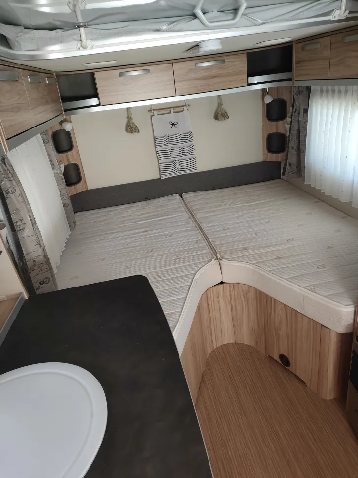 Fahrzeugbild Hymer Eriba Feeling 442 Garagengepflegt #2