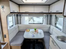 Fahrzeugbild Knaus Sport 450 FU mit Mover #10