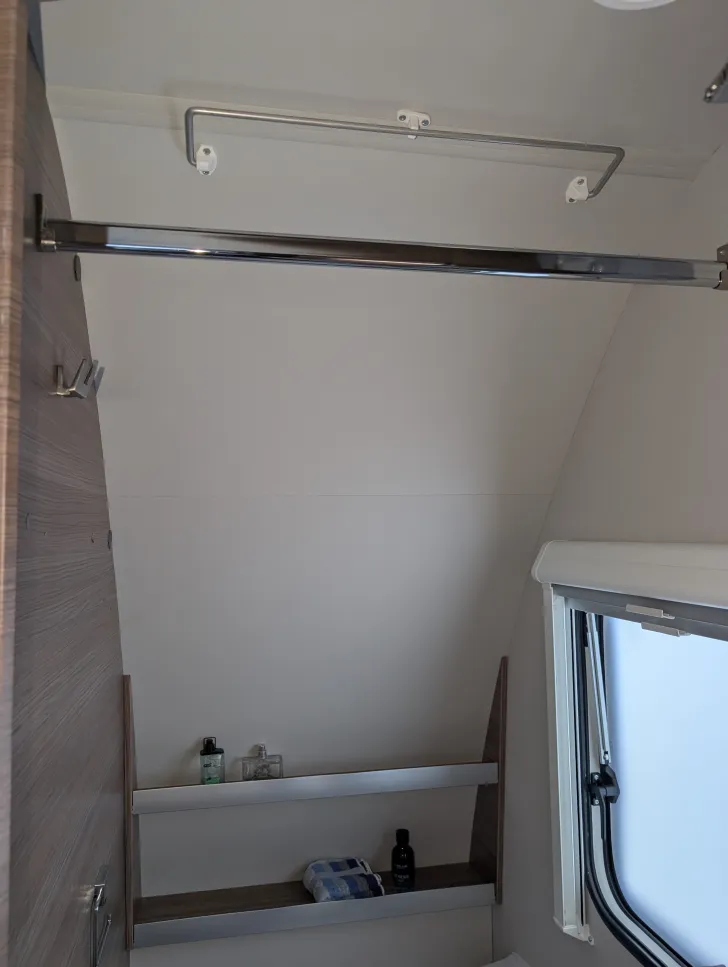 Fahrzeugbild Knaus Sport 450 FU mit Mover #16