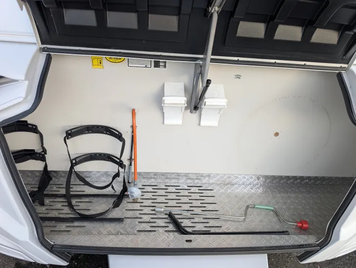 Fahrzeugbild Knaus Sport 450 FU mit Mover #18