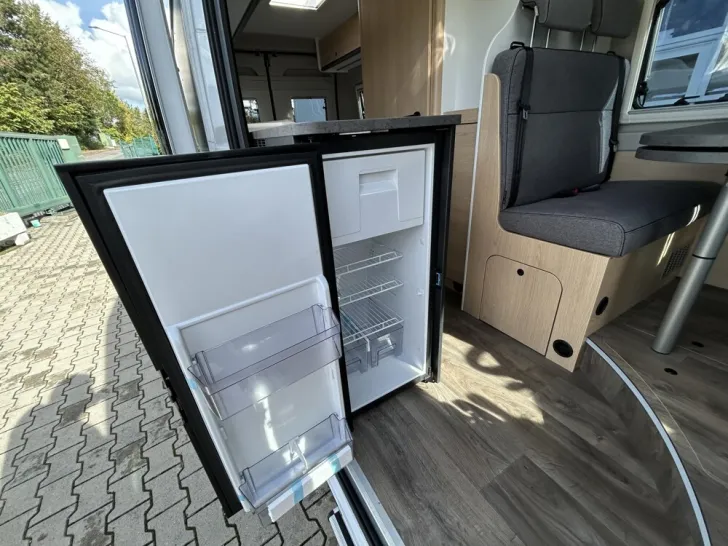 Fahrzeugbild Sunlight Camper Van Cliff 640 #8