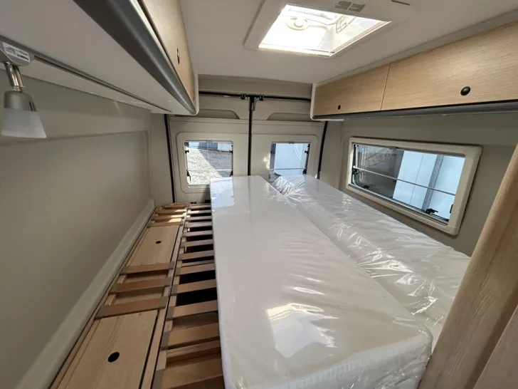 Fahrzeugbild Sunlight Camper Van Cliff 640 #10