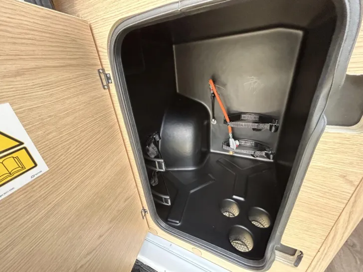 Fahrzeugbild Sunlight Camper Van Cliff 640 #23