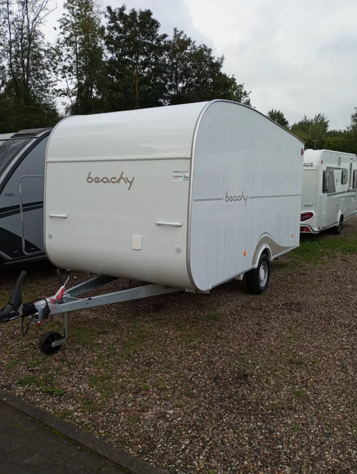 Fahrzeugbild Hobby Beachy 450 *Modell 2027* #2