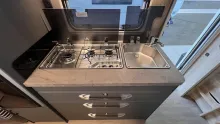 Fahrzeugbild Hobby De Luxe 490 KMF #11