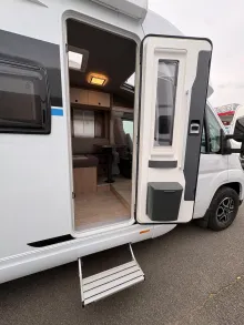 Fahrzeugbild Hobby OnTour C 700 GQ /Automatik/Kingsizebett #12