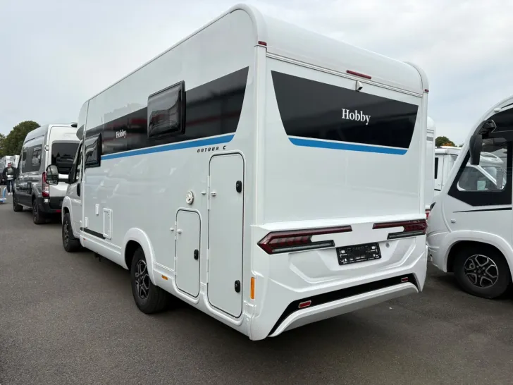 Fahrzeugbild Hobby OnTour C 700 GQ /Automatik/Kingsizebett #4