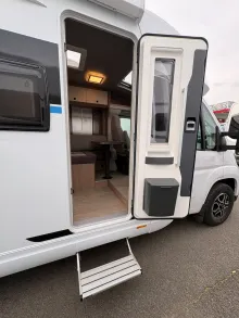 Fahrzeugbild Hobby OnTour C 700 GQ /Automatik/Kingsizebett #8