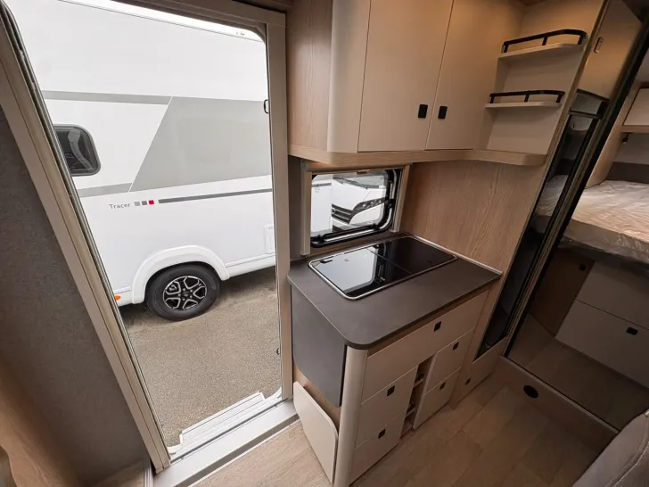 Fahrzeugbild Hobby OnTour C 700 GQ /Automatik/Kingsizebett #17