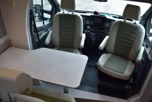 Fahrzeugbild Carado T 338 EDITION27 Lithium, Hubbett, 4 Betten #6