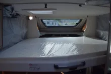 Fahrzeugbild Carado T 338 EDITION27 Lithium, Hubbett, 4 Betten #42