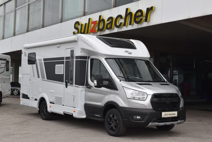 Fahrzeugbild Carado T 338 EDITION27 Lithium, Hubbett, 4 Betten #48