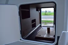 Fahrzeugbild Carado T 338 EDITION27 Lithium, Hubbett, 4 Betten #52