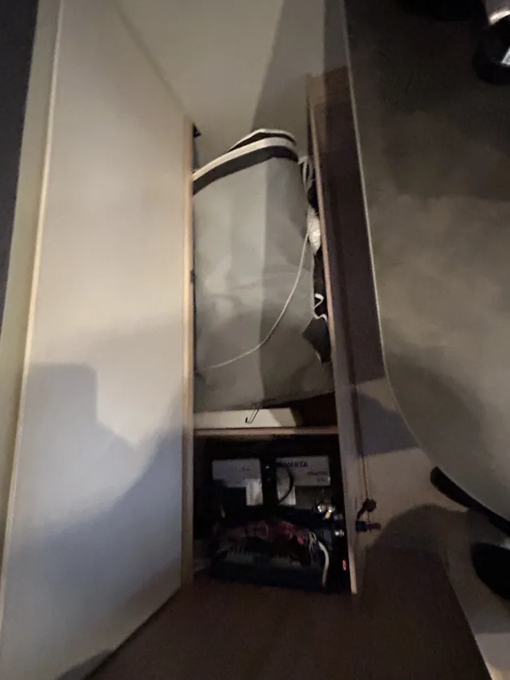 Fahrzeugbild Hymer Eriba Nova Light 442 Längsbetten, Mover,Vorzelt, a #9