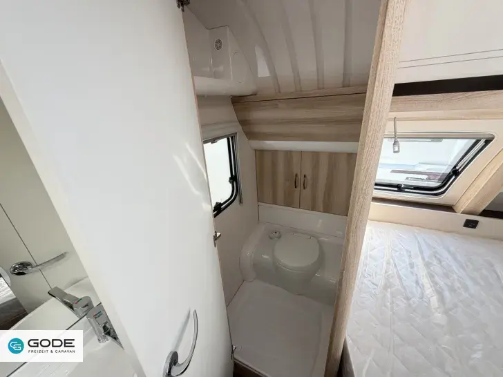 Fahrzeugbild Hobby De Luxe 460 UFe/1.500 kg/sofort verfügbar #10