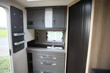 Fahrzeugbild Hobby De Luxe 460 SL/1.500 kg/sofort verfügbar #5