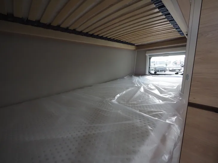 Fahrzeugbild Dethleffs Camper 530 FSK, 3er Stockbett, Hausmesse #6