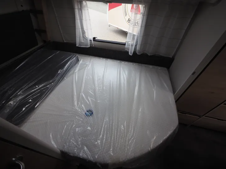 Fahrzeugbild Dethleffs Camper 530 FSK, 3er Stockbett, Hausmesse #10