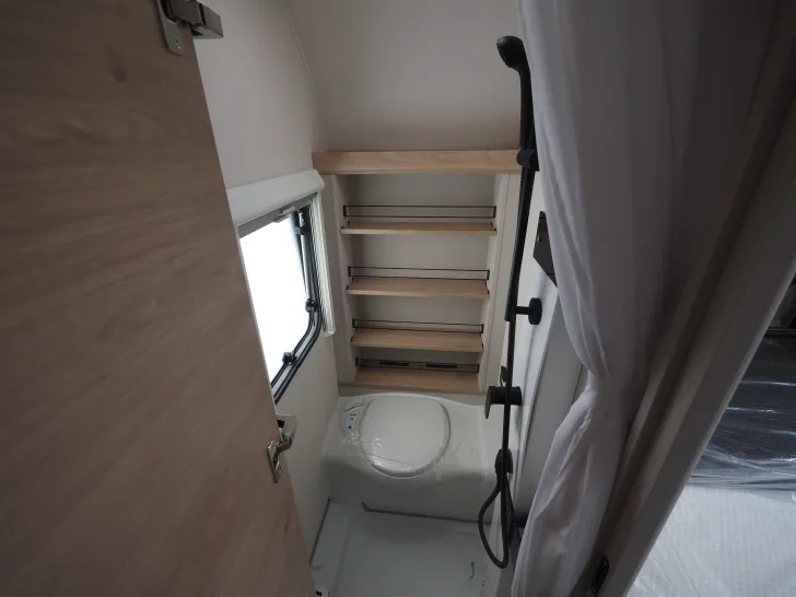 Fahrzeugbild Dethleffs Camper 530 FSK, 3er Stockbett, Hausmesse #13