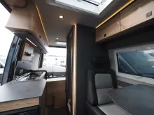 Fahrzeugbild Clever Aventuro 4x4 Sprinter, Premium & Winter, uvm. #9